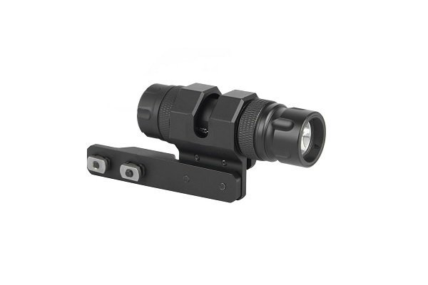 ARES FLASHLIGHT WITH M-LOK MOUNT