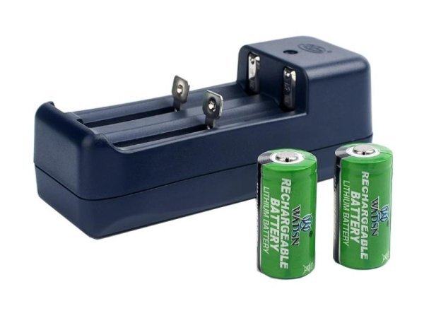 WADSN LITHIUM ION BATTERY CHARGER WITH 02 16340 RECHARGABLE BATTERIES (CR123)