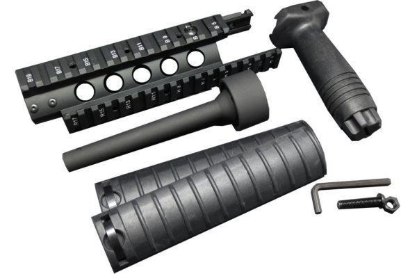CYMA HANGUARD AND FOREGRIP WITH OUTER BARREL ALUMINUM RAIL FOR MP5 BLACK